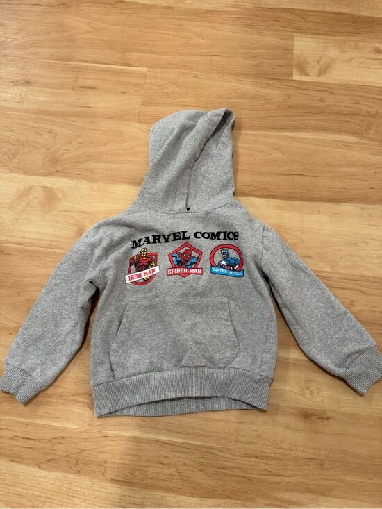 Marvel Other - Marvel Comics Grey Iron Man Spiderman Captain America Boys Hoodie Size 5